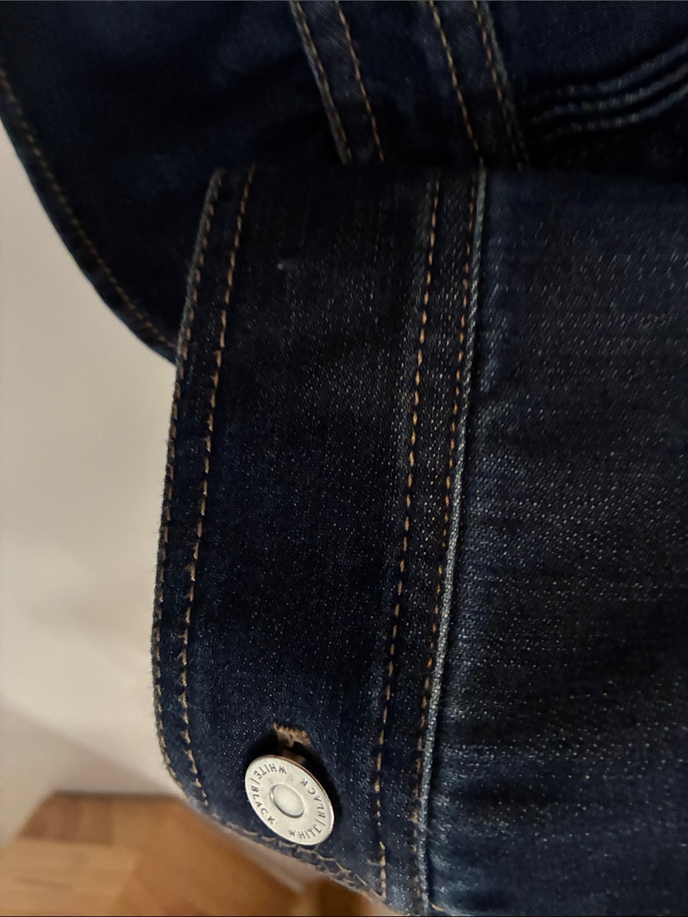 White House Black Market Dark Indigo Ruffle-Collar Denim Jacket - Picture 5 of 7